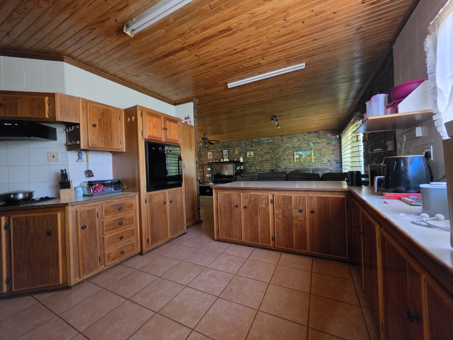 4 Bedroom Property for Sale in Pellissier Free State